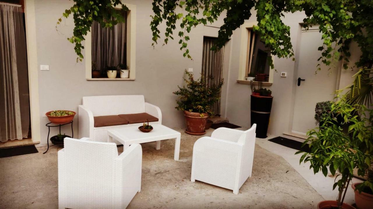 "Country House Il Brolo" بولبينازي ديل جاردا المظهر الخارجي الصورة